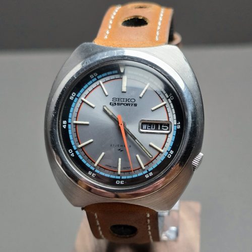 Seiko 5 Sports 7019-6040