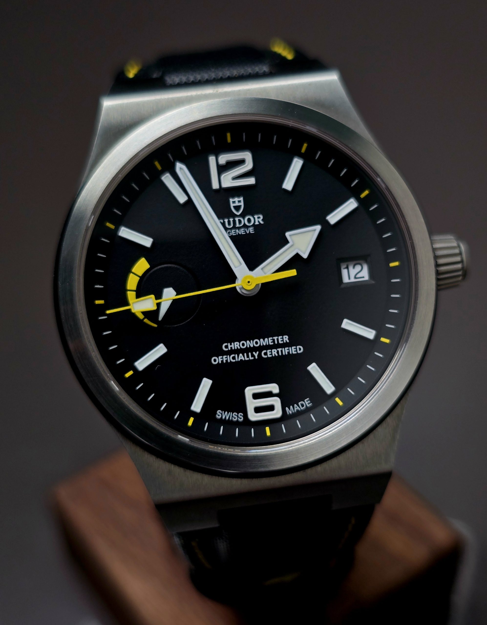 Tudor North Flag - Image 3