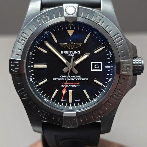 Breitling Avenger Blackbird