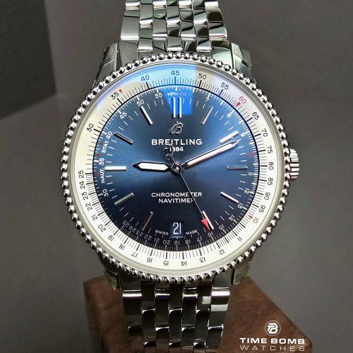 Breitling Navitimer