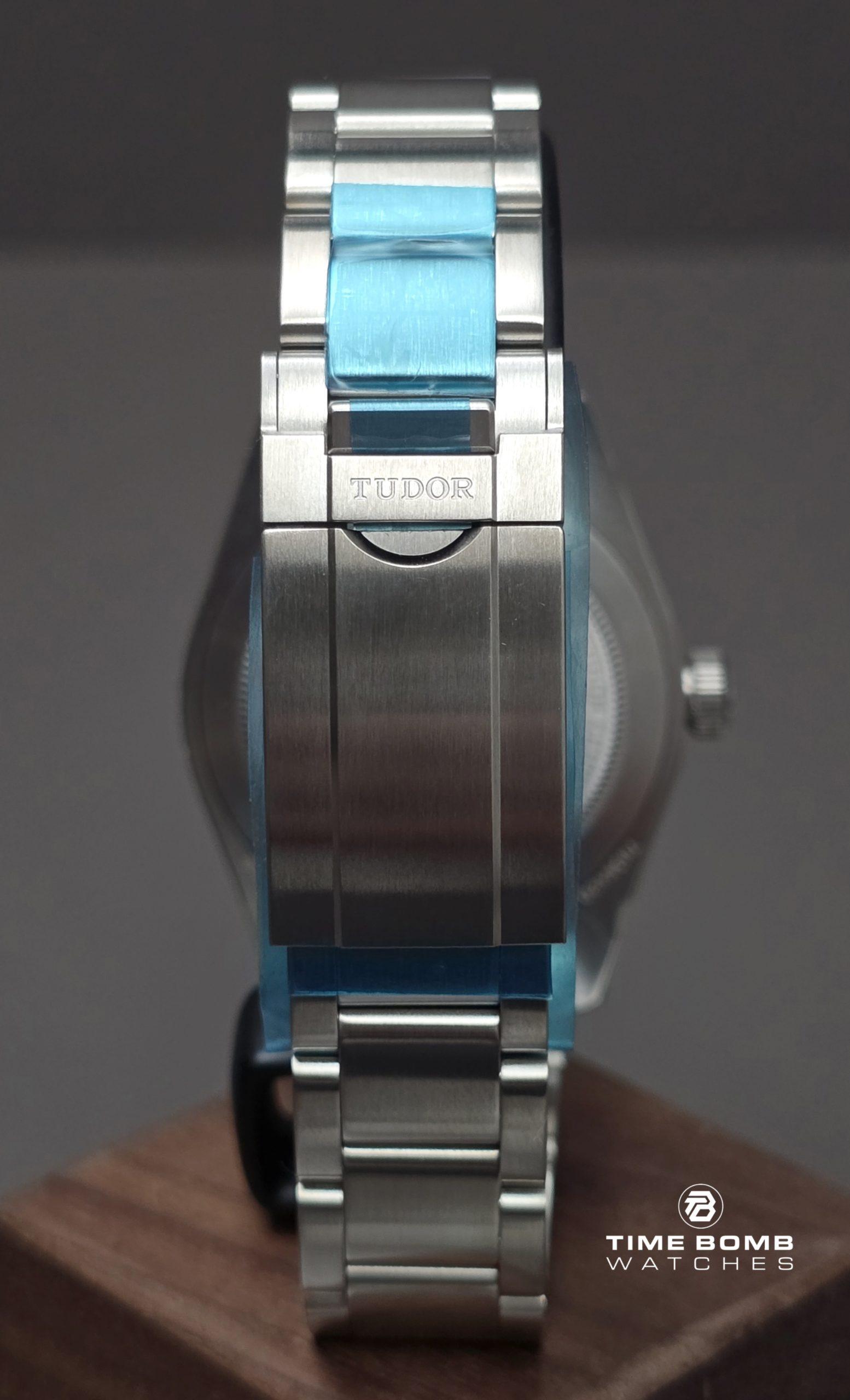 Tudor Ranger Sand - Image 4