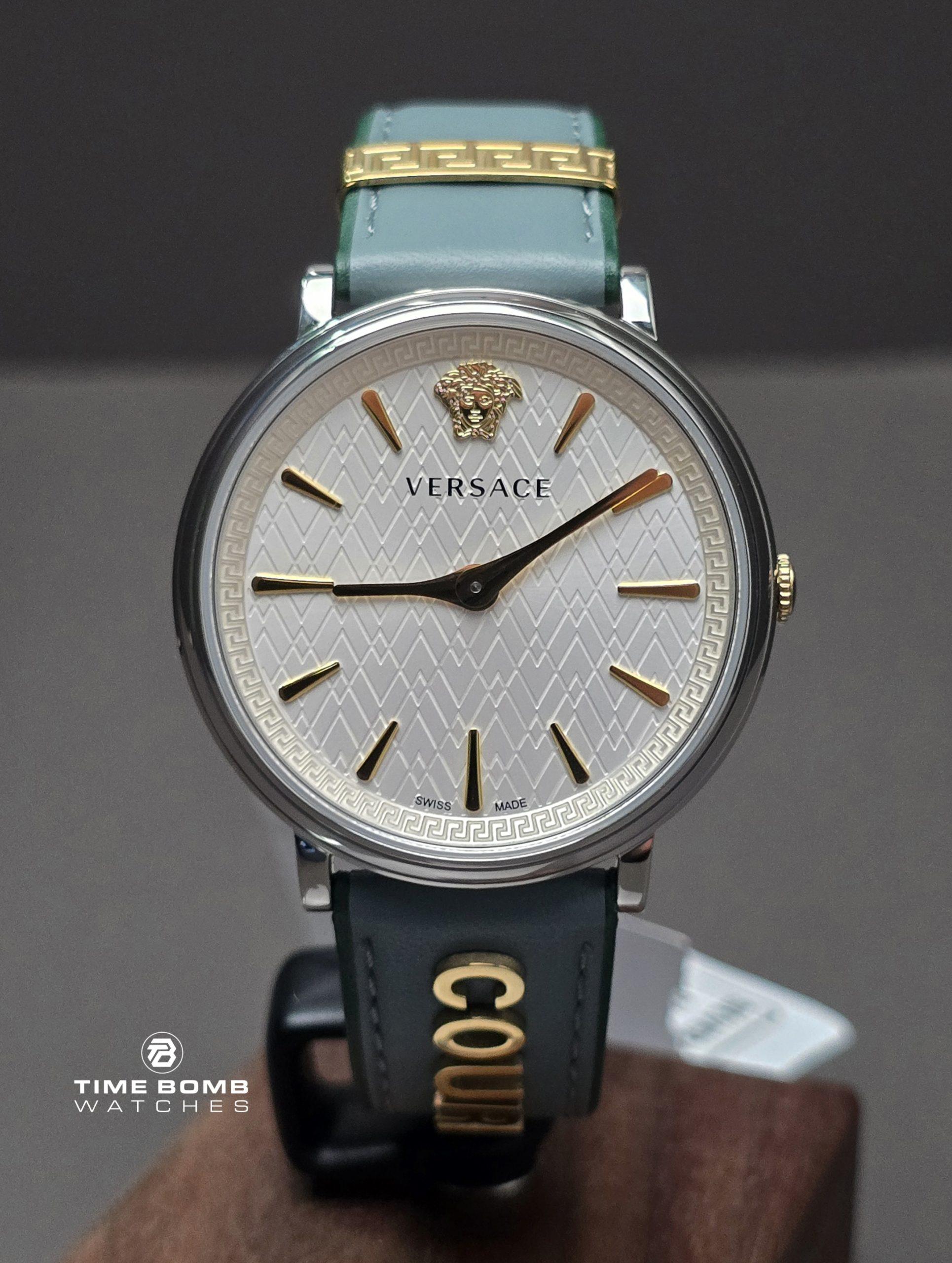 Versace V-Circle Manifesto