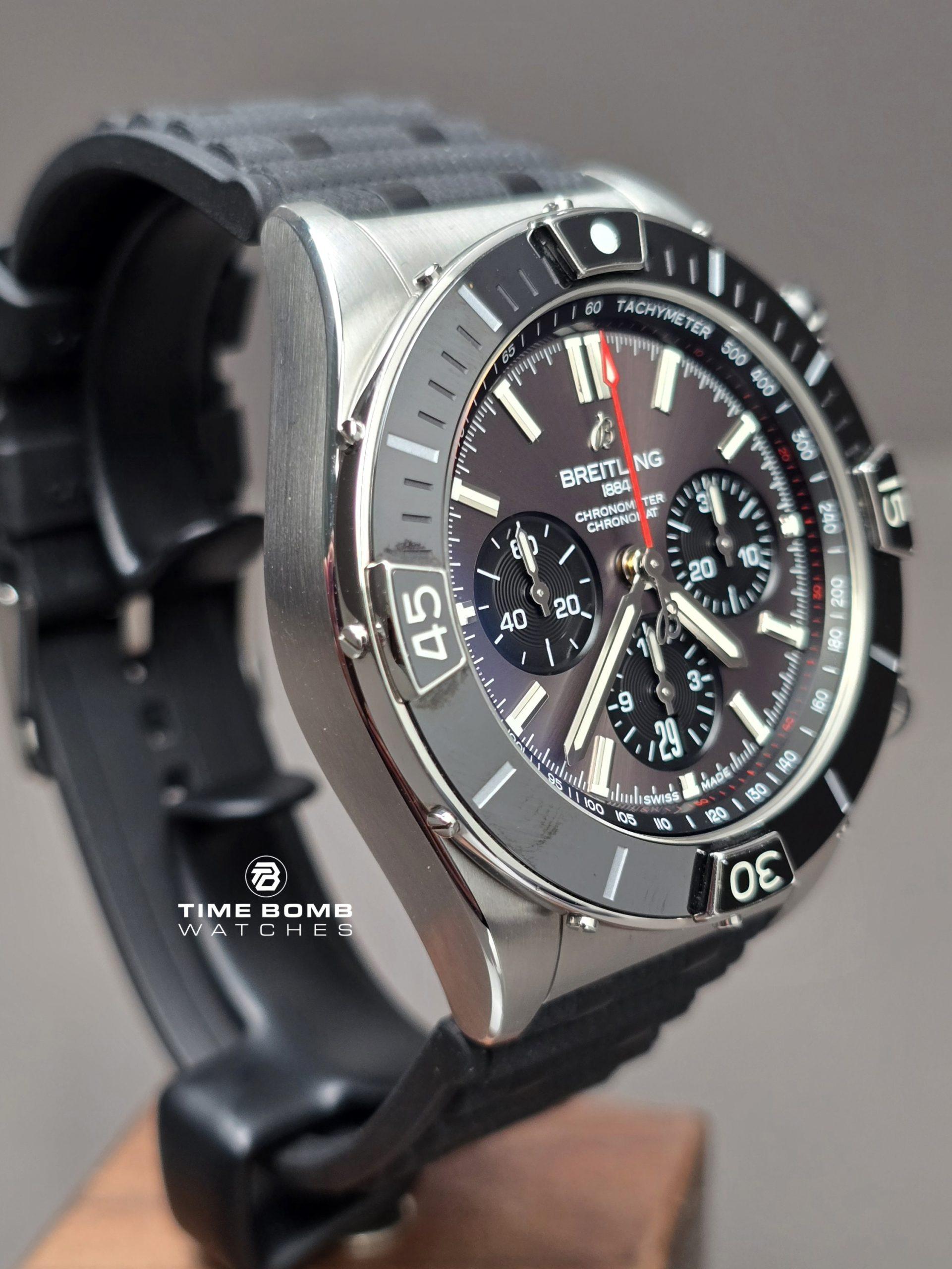 Breitling Super Chronomat B01 44 Watches And Wonders Edition - Image 4
