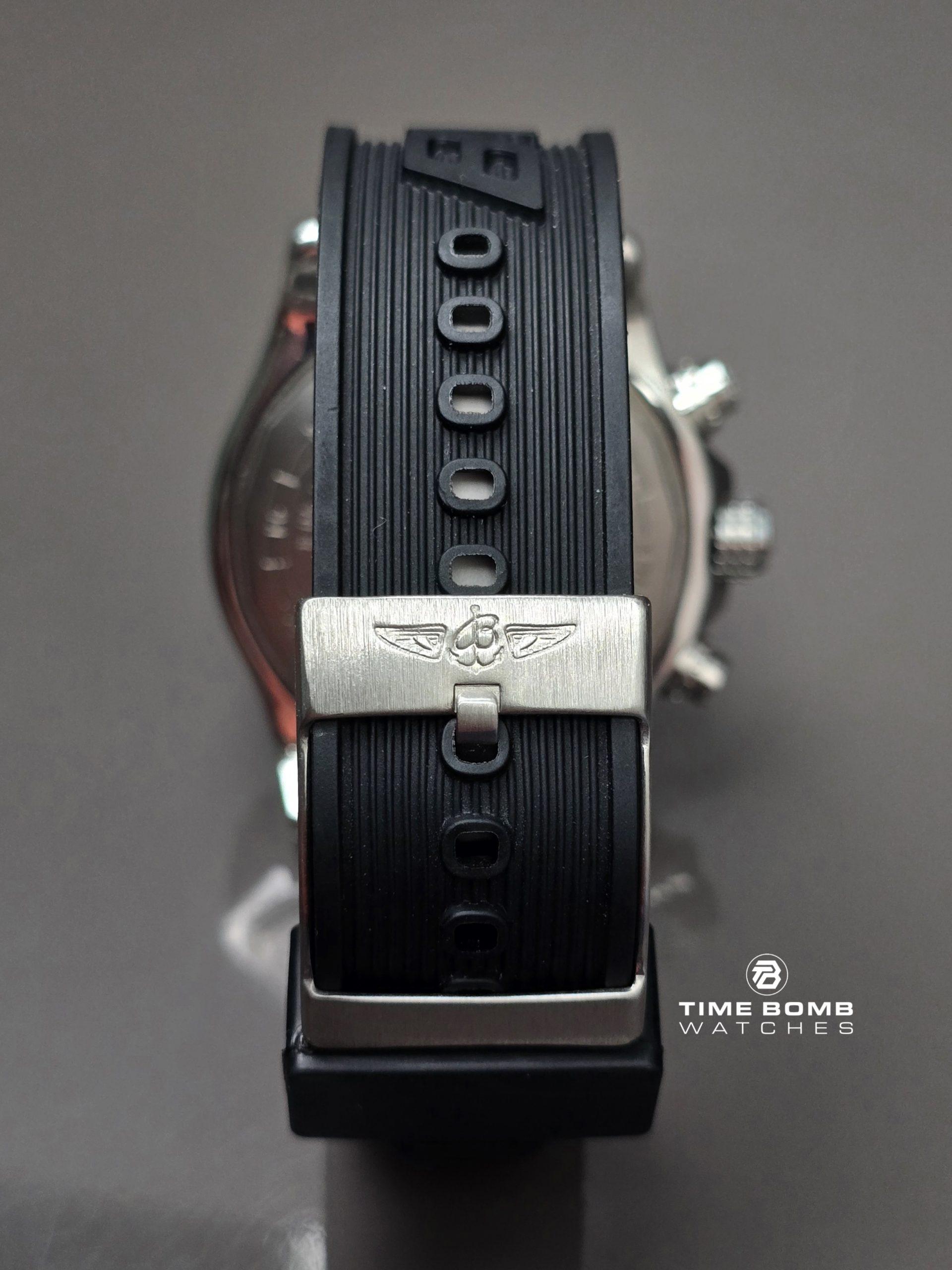 Breitling Super Avenger - Image 6