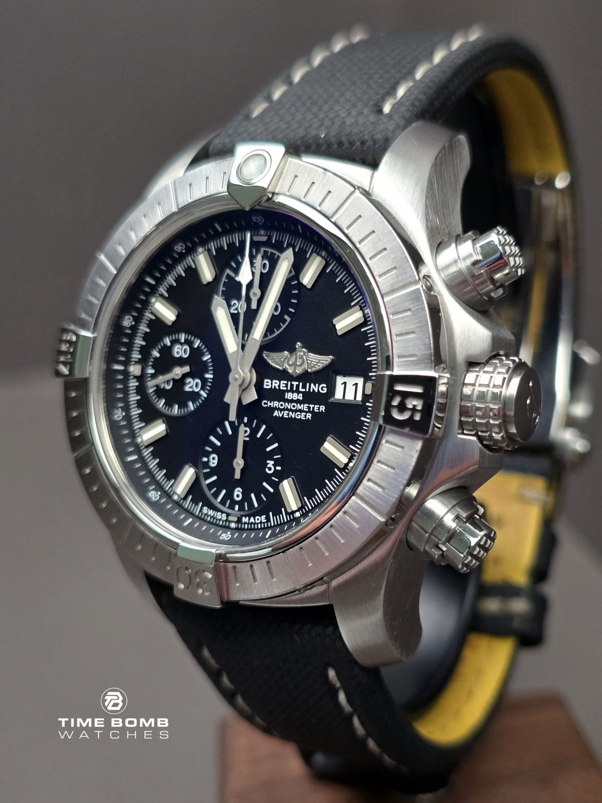 Breitling Avenger Chronograph - Image 2