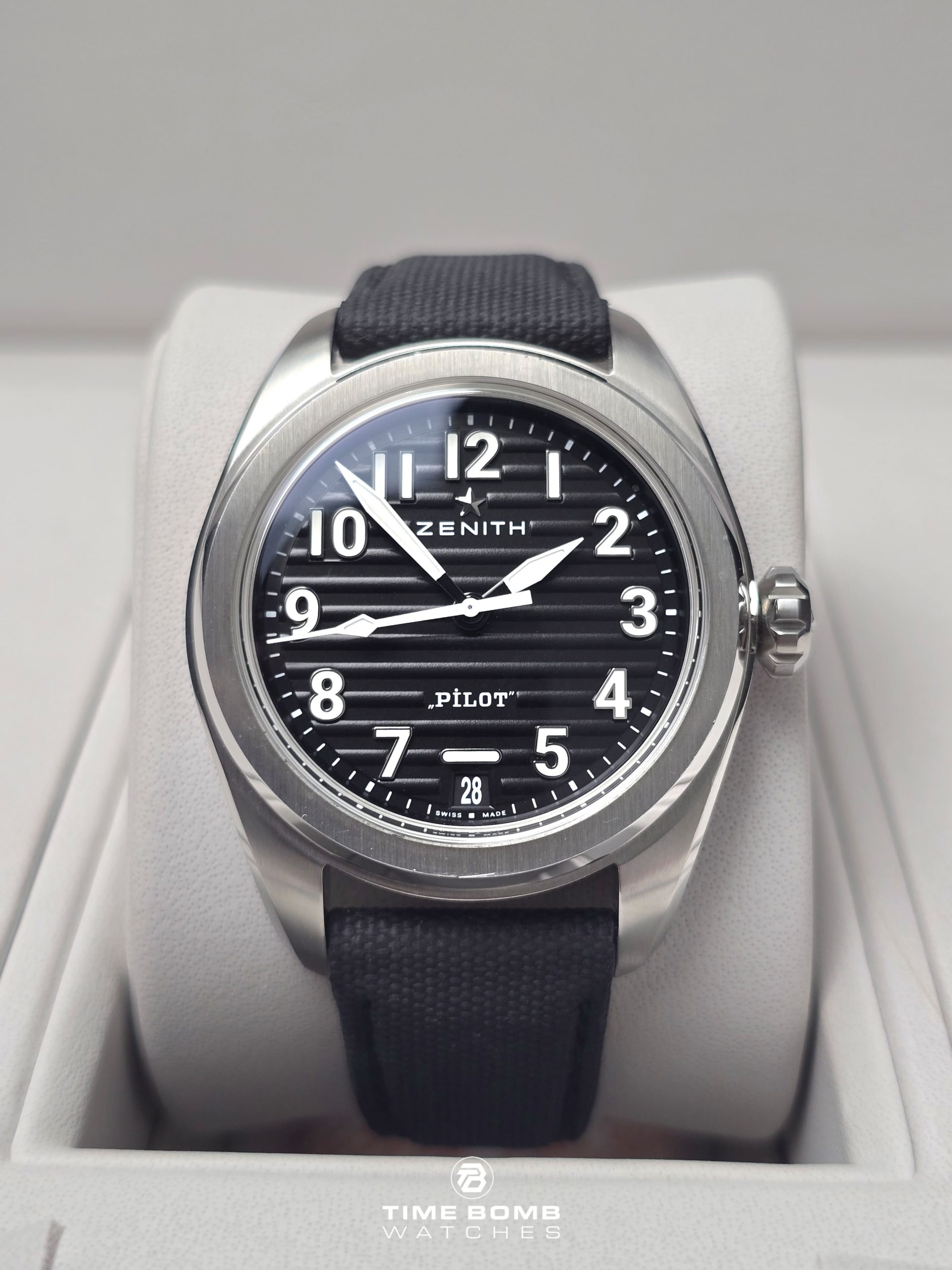 Zenith Pilot Automatic - Image 4