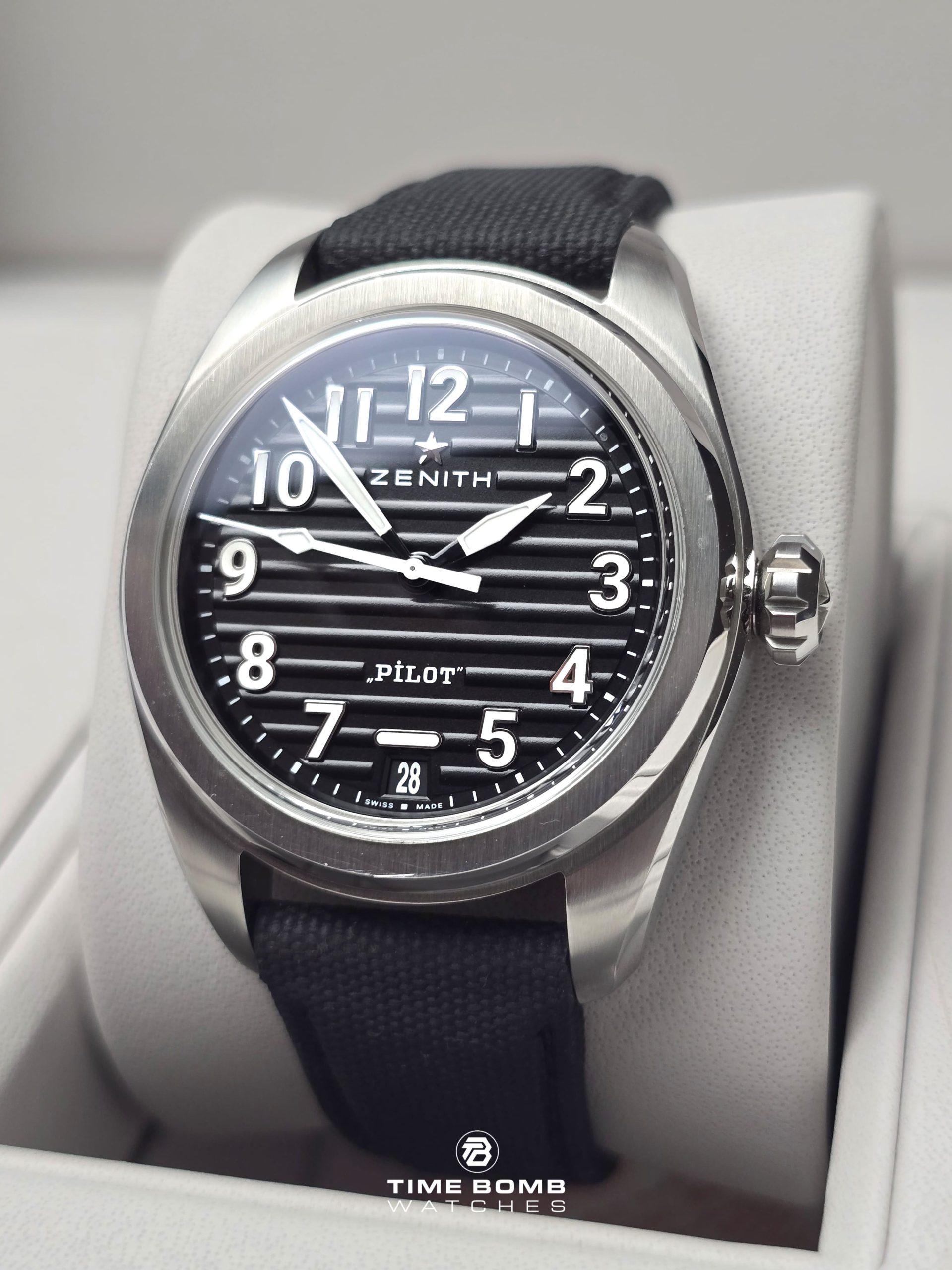 Zenith Pilot Automatic - Image 5