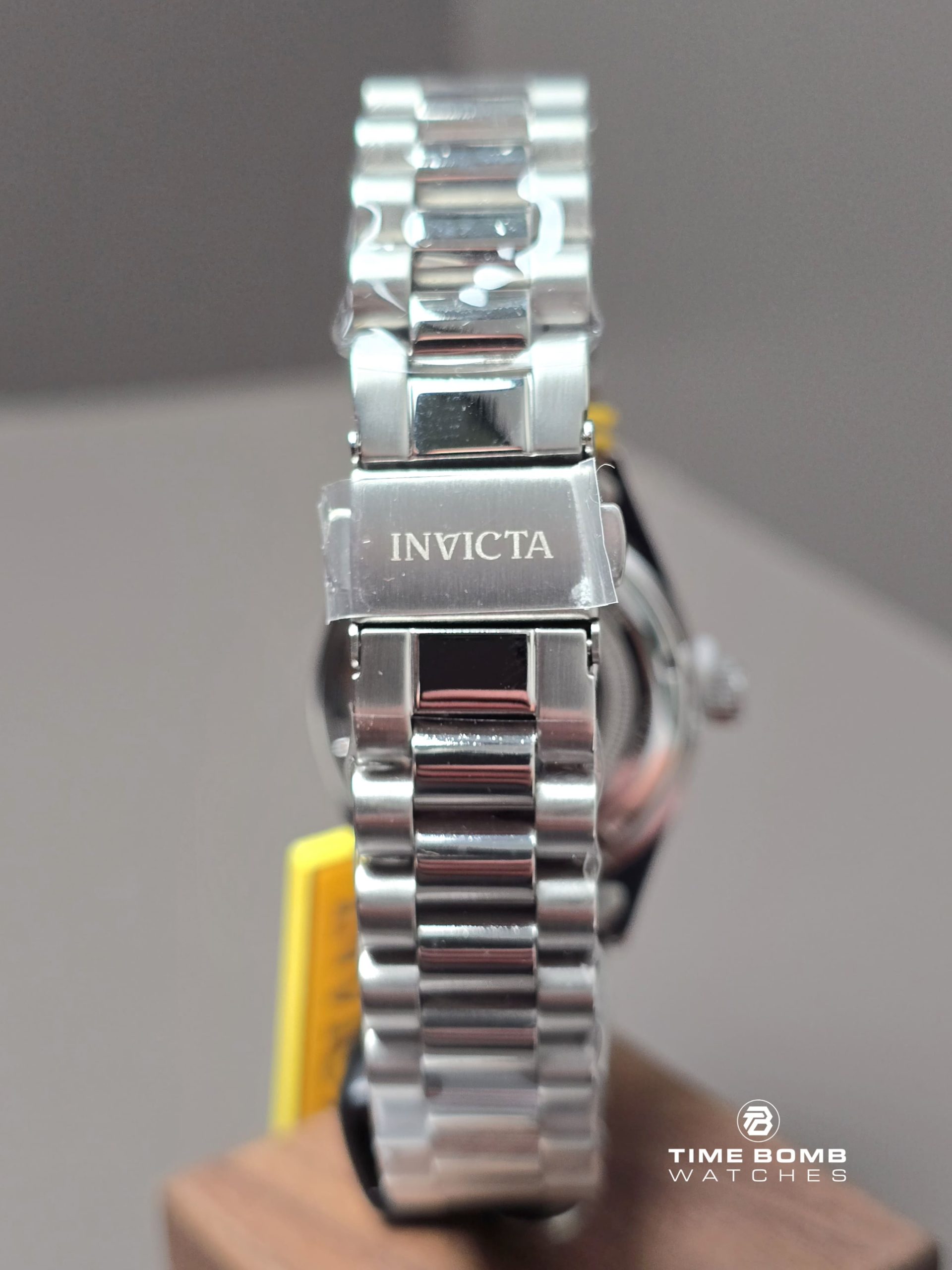 Invicta Specialty Stradford - Image 3