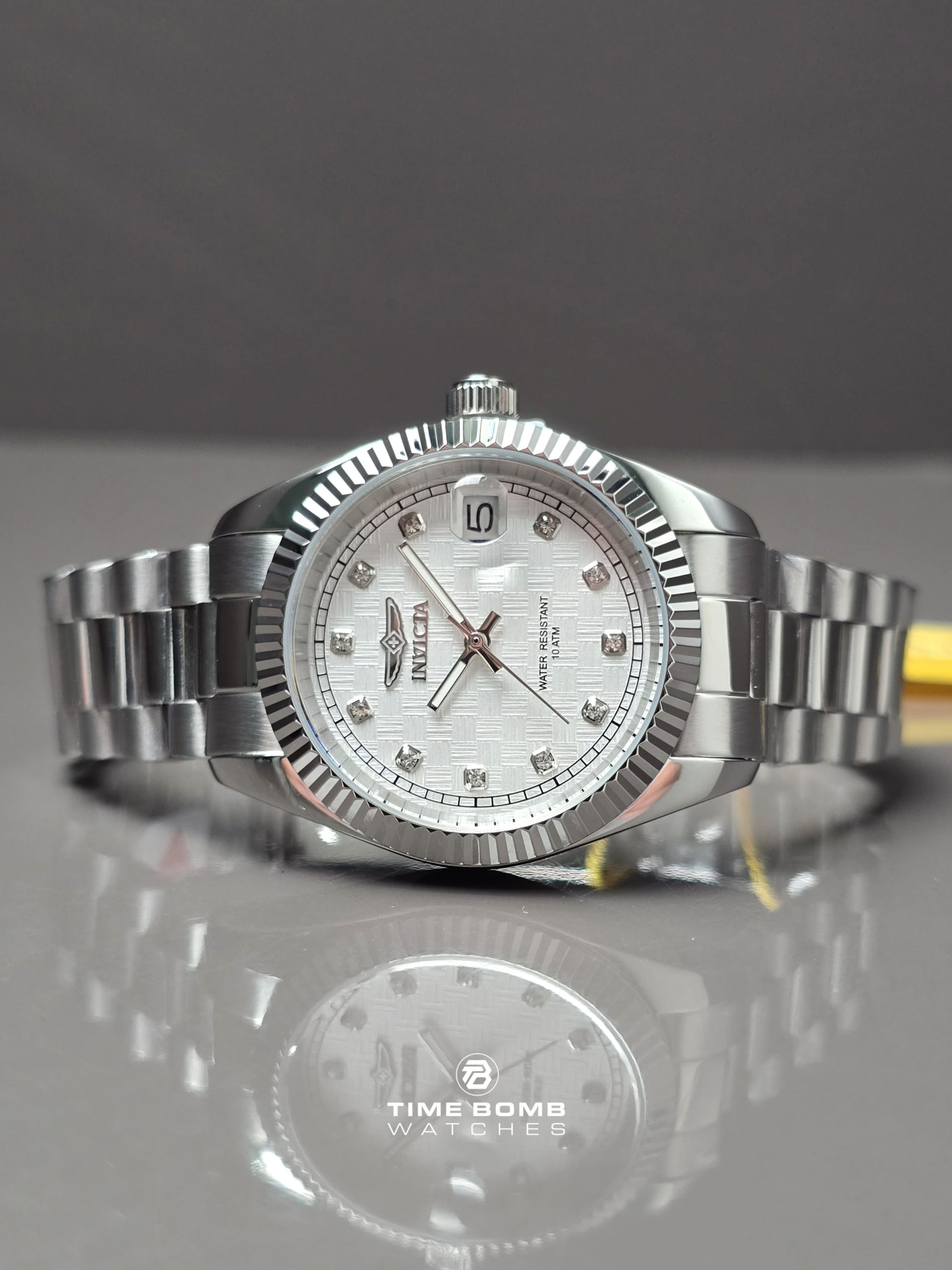 Invicta Specialty Stradford - Image 4